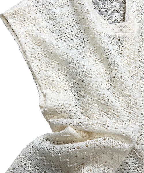 Chikashitsu +（チカシツプラス）の「【Chikashitsu +/チカシツプラス】design v neck vest/Vネックベスト 重ね着 レイヤード ベスト（ベスト・メンズ・ホワイト/ブラック/グリーン・ONE SIZE）」の7枚目の写真