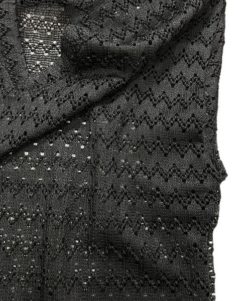 Chikashitsu +（チカシツプラス）の「【Chikashitsu +/チカシツプラス】design v neck vest/Vネックベスト 重ね着 レイヤード ベスト（ベスト・メンズ・ホワイト/ブラック/グリーン・ONE SIZE）」の15枚目の写真