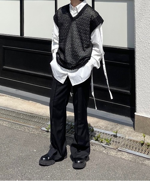 Chikashitsu +（チカシツプラス）の「【Chikashitsu +/チカシツプラス】design v neck vest/Vネックベスト 重ね着 レイヤード ベスト（ベスト・メンズ・ホワイト/ブラック/グリーン・ONE SIZE）」の20枚目の写真