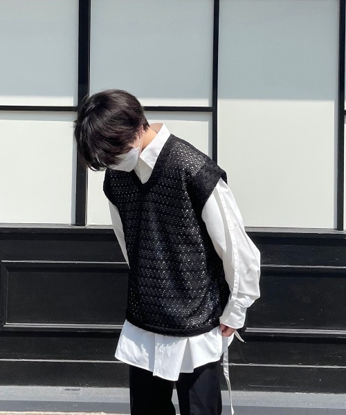 Chikashitsu +（チカシツプラス）の「【Chikashitsu +/チカシツプラス】design v neck vest/Vネックベスト 重ね着 レイヤード ベスト（ベスト・メンズ・ホワイト/ブラック/グリーン・ONE SIZE）」の16枚目の写真