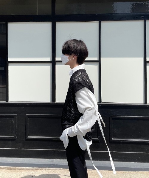 Chikashitsu +（チカシツプラス）の「【Chikashitsu +/チカシツプラス】design v neck vest/Vネックベスト 重ね着 レイヤード ベスト（ベスト・メンズ・ホワイト/ブラック/グリーン・ONE SIZE）」の18枚目の写真