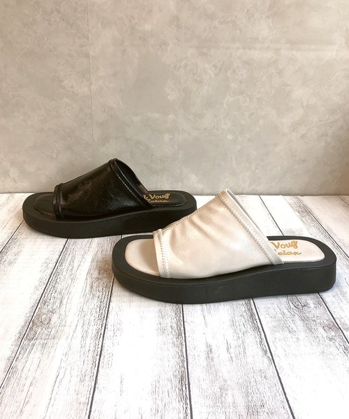 Noubel Voug Relax（ヌーベルヴォーグリラックス）の「厚底スライドサンダル（サンダル・レディース・ブラック/アイボリー・LL/3L/S/M/L）」の9枚目の写真