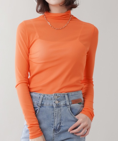 SPINNS（スピンズ）の「シアータートルネックカラーカットソー（Tシャツ/カットソー・レディース・ホワイト/ブラック/パープル/ピンク/ライム/ブルー/オレンジ/アイボリー・ONESIZE）」の12枚目の写真