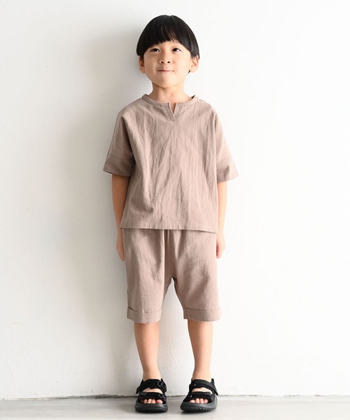 PUPPAPUPO(プッパプーポ)の「スキッパー Tシャツ(Tシャツ/カットソー・キッズ・グレイッシュベージュ/テラコッタ/ブラック・80/90/100/110/140/130/120)」の4枚目の写真