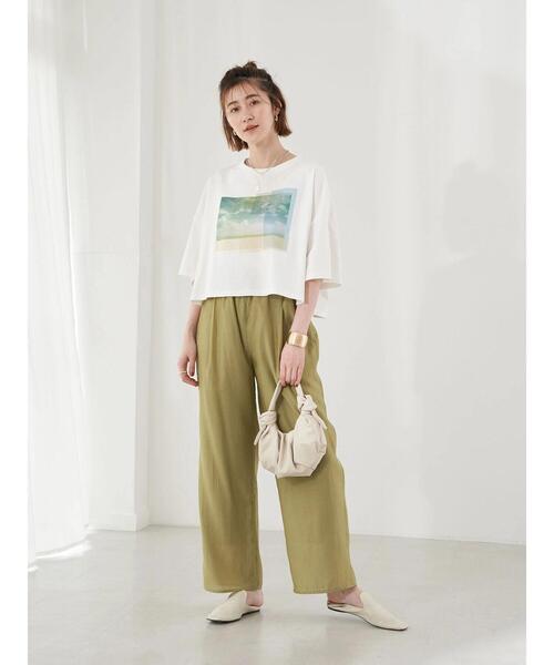 earth music&ecology（アースミュージックアンドエコロジー）の「ショート丈フォトTシャツ（Tシャツ/カットソー・レディース・ブラウン/オフホワイト/ピンクベージュ・FREE）」の10枚目の写真