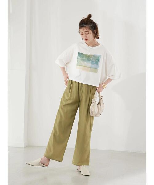 earth music&ecology（アースミュージックアンドエコロジー）の「ショート丈フォトTシャツ（Tシャツ/カットソー・レディース・ブラウン/オフホワイト/ピンクベージュ・FREE）」の11枚目の写真