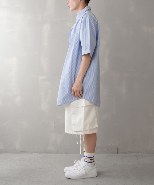 SPINNS(スピンズ)の「【ビッグシルエット】ワイド カーゴショートパンツ(その他パンツ・メンズ・ブラック/オフホワイト/オリーブ・M/L)」の9枚目の写真