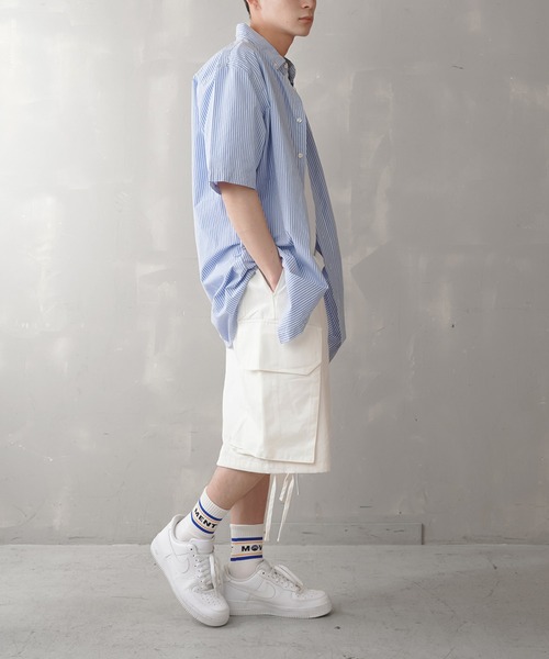 SPINNS(スピンズ)の「【ビッグシルエット】ワイド カーゴショートパンツ(その他パンツ・メンズ・ブラック/オフホワイト/オリーブ・M/L)」の13枚目の写真