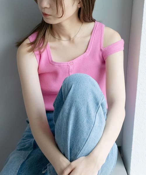 Kastane（カスタネ）の「肩スリットあきタンク（タンクトップ・レディース・イエロー/アイボリー/ピンク/ブラック・FREE）」の20枚目の写真