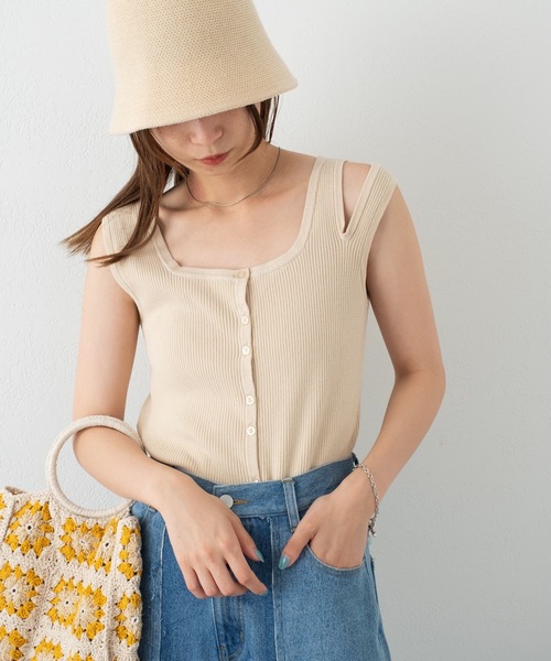 Kastane（カスタネ）の「肩スリットあきタンク（タンクトップ・レディース・イエロー/アイボリー/ピンク/ブラック・FREE）」の9枚目の写真