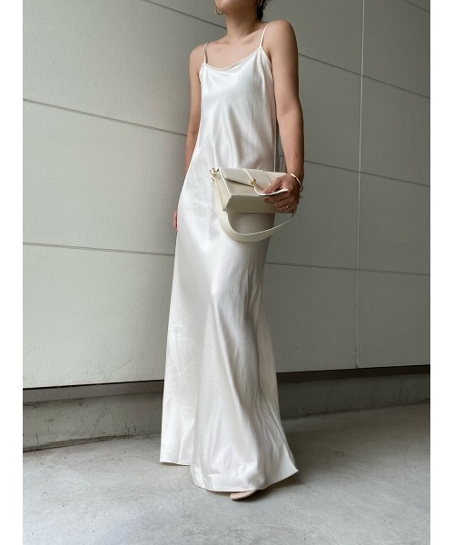 AMAIL(アマイル)の「Nudy maxi dress(ワンピース・レディース・アイボリー/ブラック・FREE)」の1枚目の写真