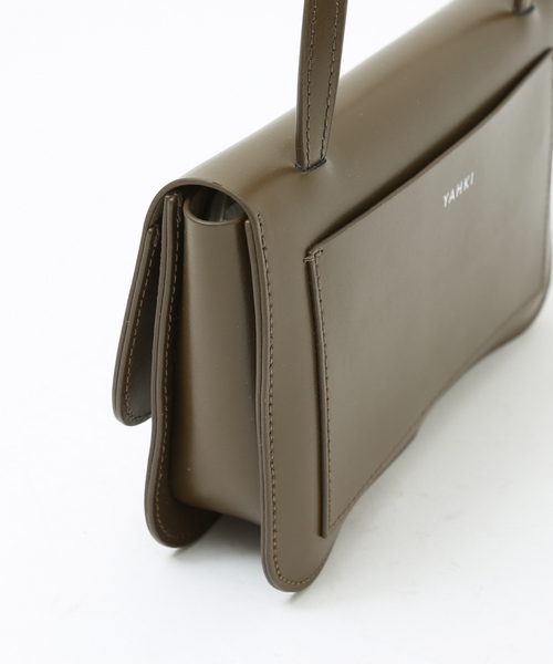 YAHKI（ヤーキ）の「YAHKI ショルダーバッグ YH-496（ショルダーバッグ・レディース・ブラウン/ブラック・フリー）」の3枚目の写真
