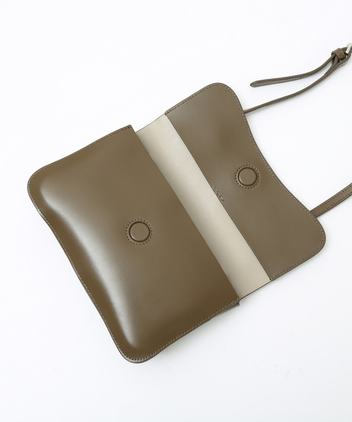 YAHKI（ヤーキ）の「YAHKI ショルダーバッグ YH-496（ショルダーバッグ・レディース・ブラウン/ブラック・フリー）」の9枚目の写真