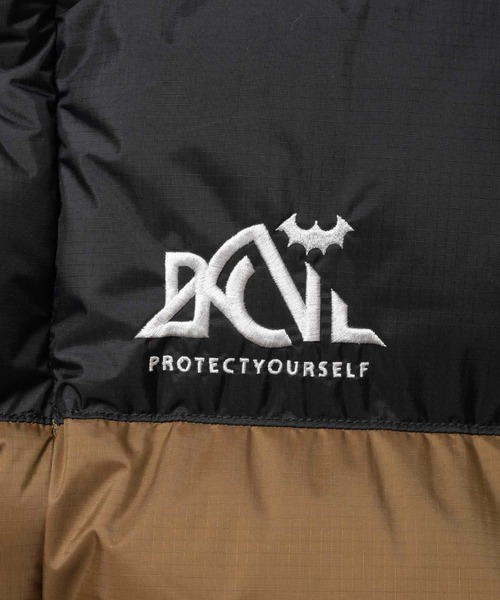 Back Channel（バックチャンネル）の「NANGA DOWN VEST（ダウンベスト・メンズ・ベージュ系/ブラック・MEDIUM/LARGE/X-LARGE/XX-LARGE/SMALL）」の8枚目の写真