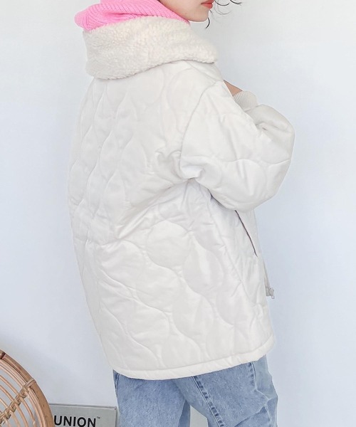 AS KNOW AS plus（アズノゥアズプラス）の「♪衿ボア 波キルティング 2WAYカラーブルゾン（ブルゾン・レディース・ダークカーキ/アイボリー/ブラック/ベージュ・FREE）」の6枚目の写真