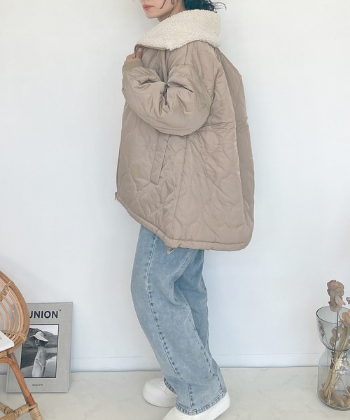 AS KNOW AS plus（アズノゥアズプラス）の「♪衿ボア 波キルティング 2WAYカラーブルゾン（ブルゾン・レディース・ダークカーキ/アイボリー/ブラック/ベージュ・FREE）」の11枚目の写真