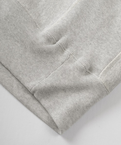 Champion（チャンピオン）の「【Champion/チャンピオン】REVERSE WEAVE クルーネック スウェット/長袖トレーナー（スウェット・メンズ・グレー/ブラック/レッド/オートミール/ネイビー・XL/M/L）」の6枚目の写真