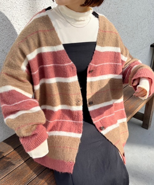 nemne store(ネンネストア)の「ワイドボーダーニットカーディガン(カーディガン/ボレロ・レディース・ピンク/グリーン/ブルー・フリー)」の3枚目の写真