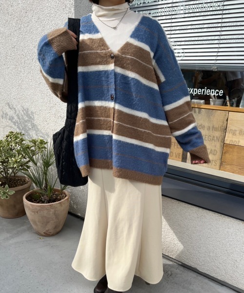 nemne store(ネンネストア)の「ワイドボーダーニットカーディガン(カーディガン/ボレロ・レディース・ピンク/グリーン/ブルー・フリー)」の16枚目の写真