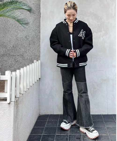 A4A（エーフォーエー）の「A4A/エーフォーエー/CIRCLELOGO JUMPER（スタジャン・レディース・ホワイト/ブラック・M）」の3枚目の写真