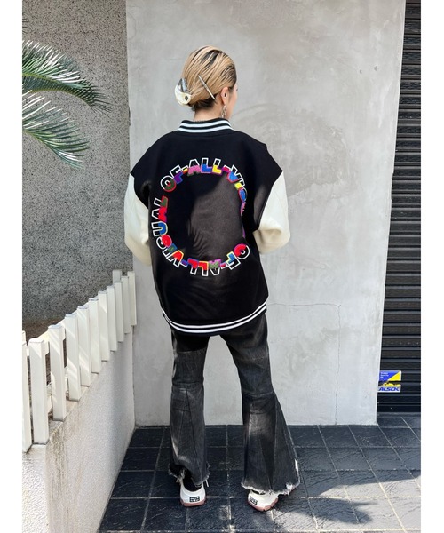 A4A（エーフォーエー）の「A4A/エーフォーエー/CIRCLELOGO JUMPER（スタジャン・レディース・ホワイト/ブラック・M）」の5枚目の写真