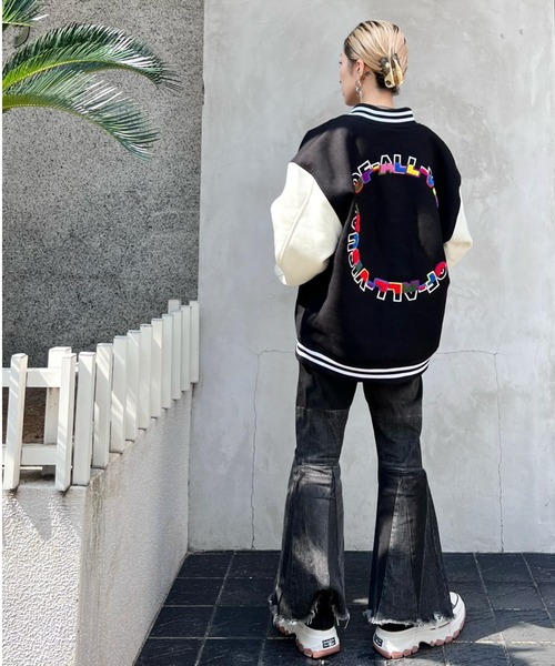 A4A（エーフォーエー）の「A4A/エーフォーエー/CIRCLELOGO JUMPER（スタジャン・レディース・ホワイト/ブラック・M）」の11枚目の写真