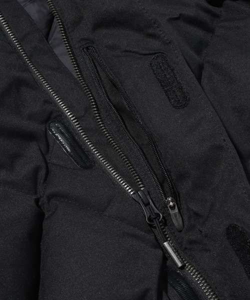 mont-bell（モンベル）の「【mont-bell KOREA/モンベルコリア】ラクーンファー付きフーデッド アーバンダウンジャケット（ダウンジャケット/コート・メンズ・ブラック・95/105/100）」の11枚目の写真