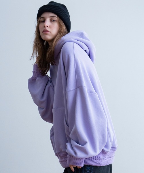 Universal Style Wear(ユニバーサルスタイルウェア)の「Universal Style Wear ビッグ ドルマン パーカー(パーカー・メンズ・ブルー系/ライトパープル/イエロー/オフホワイト・MEDIUM/LARGE/X-LARGE)」の3枚目の写真