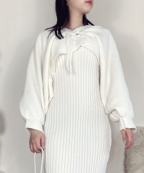 FREE STYLISTS(フリー スタイリスト)の「YUGA_YGMC ボリュームスリーブ クロップドトップス+ノースリーブワンピース セットアップ(ワンピース・レディース・ベージュ/ホワイト/ブラック・FREE)」の7枚目の写真