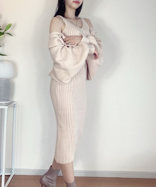 FREE STYLISTS(フリー スタイリスト)の「YUGA_YGMC ボリュームスリーブ クロップドトップス+ノースリーブワンピース セットアップ(ワンピース・レディース・ベージュ/ホワイト/ブラック・FREE)」の12枚目の写真