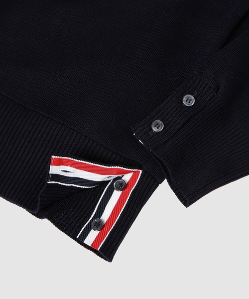 THOM BROWNE（トムブラウン）の「MILANO STITCH CREW NECK PULLOVER W/ RWB STRIPE SLEEVES IN COTTON（ニット/セーター・メンズ・ホワイト/ライトグレー/ネイビー・1/2）」の5枚目の写真