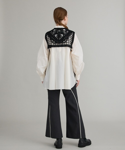 PUBLIC TOKYO（パブリックトウキョウ）の「エンブロイダリーレースベストセットニットワンピース（ワンピース・レディース・ブラック/グリーン・FREE）」の5枚目の写真