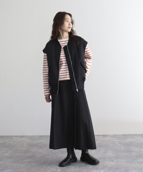 fredy emue(フレディエミュ)の「MA-1ベスト(ブルゾン・レディース・アイボリー/カーキ/ブラック・38)」の12枚目の写真