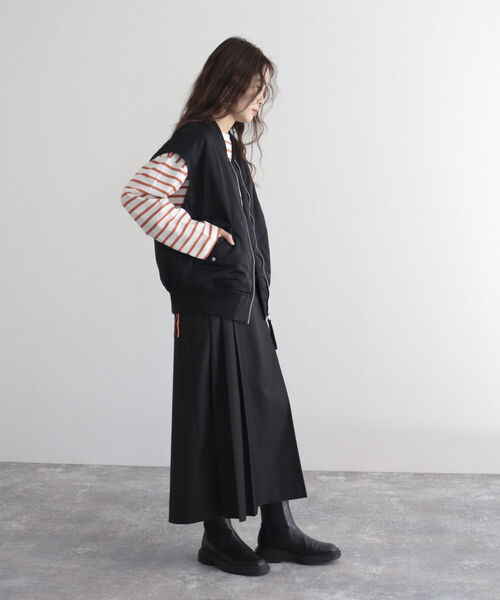 fredy emue(フレディエミュ)の「MA-1ベスト(ブルゾン・レディース・アイボリー/カーキ/ブラック・38)」の13枚目の写真