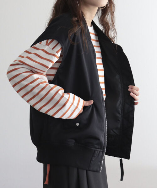 fredy emue(フレディエミュ)の「MA-1ベスト(ブルゾン・レディース・アイボリー/カーキ/ブラック・38)」の18枚目の写真