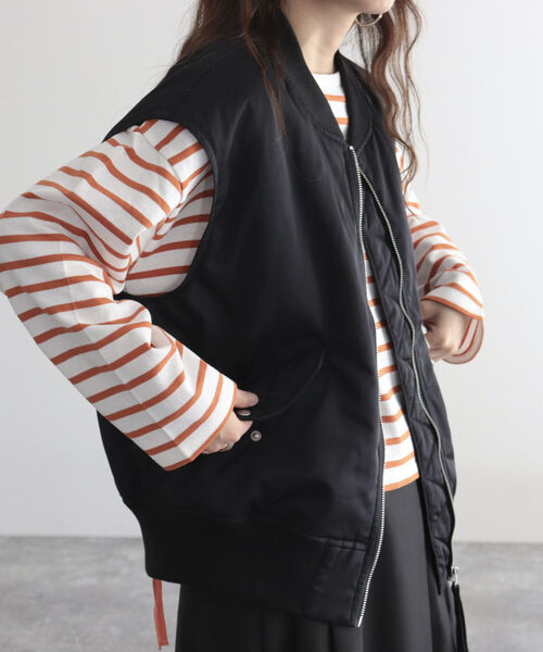 fredy emue(フレディエミュ)の「MA-1ベスト(ブルゾン・レディース・アイボリー/カーキ/ブラック・38)」の4枚目の写真