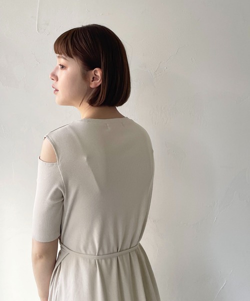 CLEIO（クレイオ）の「【CLEIO】2WAYアシンメトリーテレコワンピース（ワンピース・レディース・アイボリー/ミント/ブラック・FREE）」の4枚目の写真