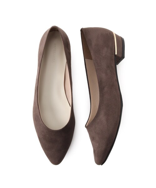 ESPERANZA(エスペランサ)の「好評につきカラー追加<歩きやすい、疲れにくい、痛くない>クッションフラットヒールパンプス(パンプス・レディース・ライトグリーン/ブラック系/こしょう色系1/ブラック/ベージュ/グレイッシュベージュ/ブラック系8/ピンクベージュ/ブラック系3/グレー系3/ベージュ系/ブラック系4/シルバー系2/ブルー系2/ゴールド系2/ブラック系5・21.5cm/22.0cm/22.5cm/23.0cm/23.5cm/24.0cm/24.5cm/25.0cm)」の19枚目の写真