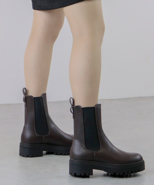 LibertyDoll（リバティードール）の「軽量厚底 トラックソールサイドゴアブーツ（ブーツ・レディース・ブラック/ダークブラウン/アイボリー・36/42/37/41/38/40/39）」の5枚目の写真