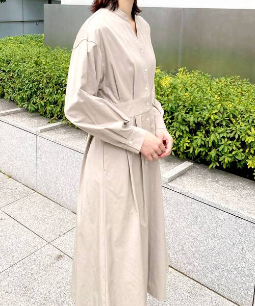 OPAQUE.CLIP（オペークドットクリップ）の「◆フィット&フレア シャツワンピース（ワンピース・レディース・ネイビー/オフホワイト/サンドベージュ・38/40/42/36）」の20枚目の写真