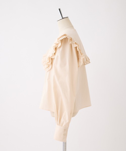 one after another NICE CLAUP（ワンアフターアナザーナイスクラップ）の「大きなフリル襟ブラウス　2023SS（シャツ/ブラウス・レディース・ピンクベージュ/オフホワイト/ブラック系その他・FREE）」の20枚目の写真
