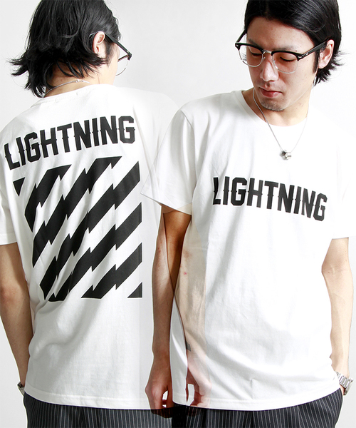 WEGO（ウィゴー）の「WEGO/ダブルサイドパターンTシャツ　　（Tシャツ/カットソー・メンズ・ホワイト/ホワイト系その他・LARGE/MEDIUM）」の2枚目の写真