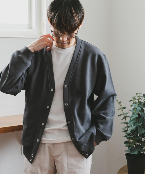 URBAN RESEARCH DOORS（アーバンリサーチドアーズ）の「裏毛スナップカーディガン（カーディガン/ボレロ・メンズ・チャコールグレー/グレー/オリーブ・MEDIUM/LARGE）」の2枚目の写真