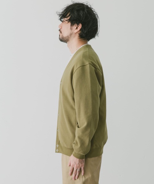 URBAN RESEARCH DOORS（アーバンリサーチドアーズ）の「裏毛スナップカーディガン（カーディガン/ボレロ・メンズ・チャコールグレー/グレー/オリーブ・MEDIUM/LARGE）」の9枚目の写真