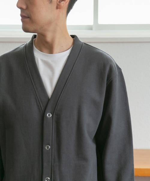 URBAN RESEARCH DOORS（アーバンリサーチドアーズ）の「裏毛スナップカーディガン（カーディガン/ボレロ・メンズ・チャコールグレー/グレー/オリーブ・MEDIUM/LARGE）」の14枚目の写真