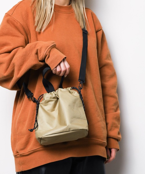 ARCHIVER（アーカイバ）の「【W】【it】【FE4】RECYCLE POLYESTER PURSE MINI BAG リサイクルポリエステルパースミニバッグ（ショルダーバッグ・メンズ・ブラック/ベージュ/ネイビー/オリーブ・FREE）」の11枚目の写真