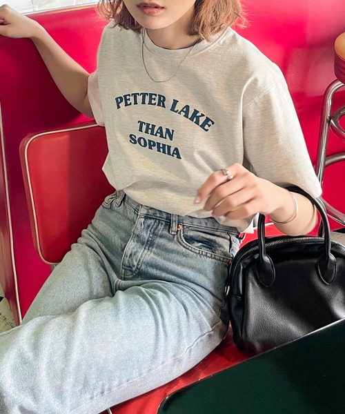 Chillfar(チルファー)の「デザインロゴミックスTシャツ(Tシャツ/カットソー・レディース・イエロー系/ネイビー系1/レモンイエロー/杢グレー/チャコール/ピンク系/ホワイト系2/ホワイト×ブルー/アイボリー系3/グレー系/ホワイト×レッド/アイボリー系2/ピンク/グリーン/ネイビー/オートミール/ベージュ系/ベージュ系1/ホワイト系3/ネイビー系/ホワイト系1/アイボリー系/ホワイト×ネイビー/ブラック×ホワイト/ホワイト系/クリーム・FREE)」の13枚目の写真