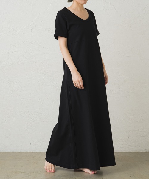 earthy（アーシー）の「【吸水速乾】ポンチロングワンピース（ワンピース・レディース・ブラック/パープル/オフホワイト・S/M）」の14枚目の写真