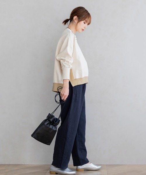 フェリシモMama（フェリシモママ）の「Ｍｏｒｅｄｄｅ　綿１００％楊柳ダブルガーゼ素材が気持ちいい　産前産後楽しめるワイドパンツ（マタニティウェア/グッズ・レディース・ベージュ/ブラック/ブルー・MEDIUM/LARGE/X-LARGE/XX-LARGE）」の17枚目の写真