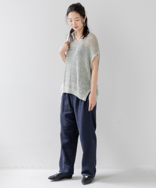 フェリシモMama（フェリシモママ）の「Ｍｏｒｅｄｄｅ　綿１００％楊柳ダブルガーゼ素材が気持ちいい　産前産後楽しめるワイドパンツ（マタニティウェア/グッズ・レディース・ベージュ/ブラック/ブルー・MEDIUM/LARGE/X-LARGE/XX-LARGE）」の5枚目の写真